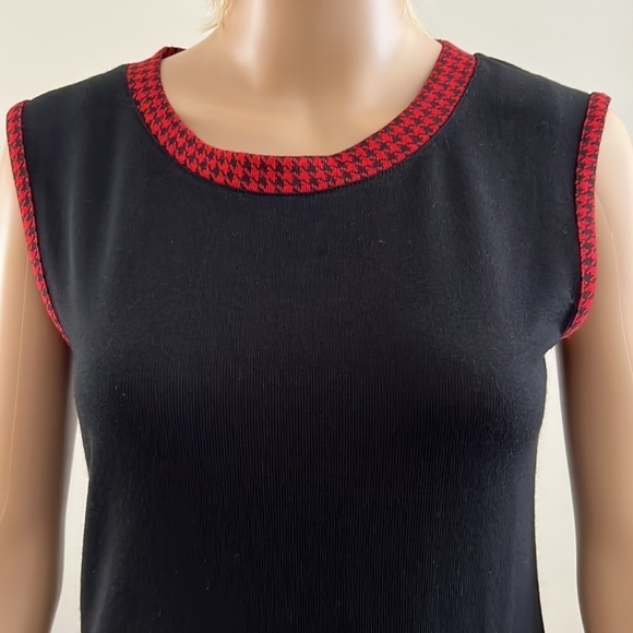 DOLCEZZA Sleeveless Sweater NWT - Picture 4 of 11